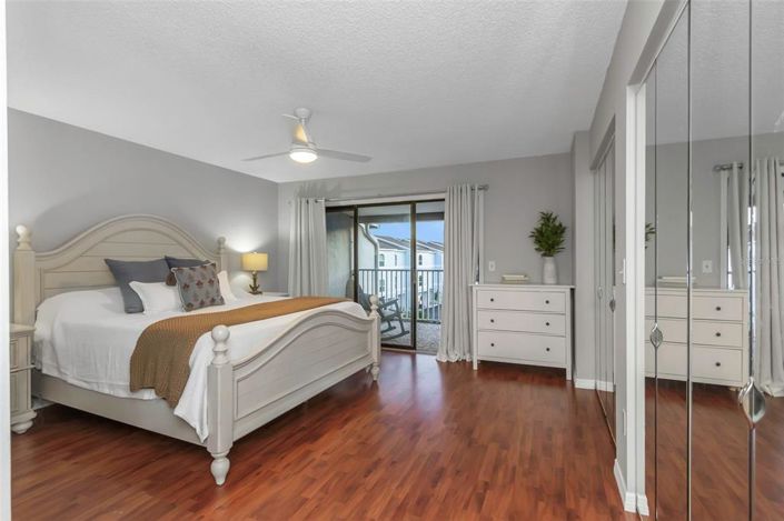 Image No.24-2 Bed Townhouse for sale