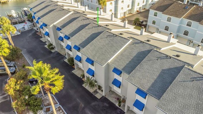 Image No.44-2 Bed Townhouse for sale