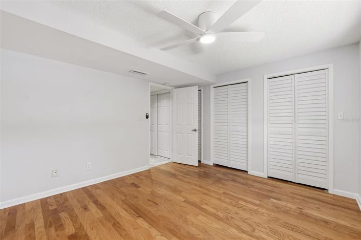 Image No.25-3 Bed Property for sale