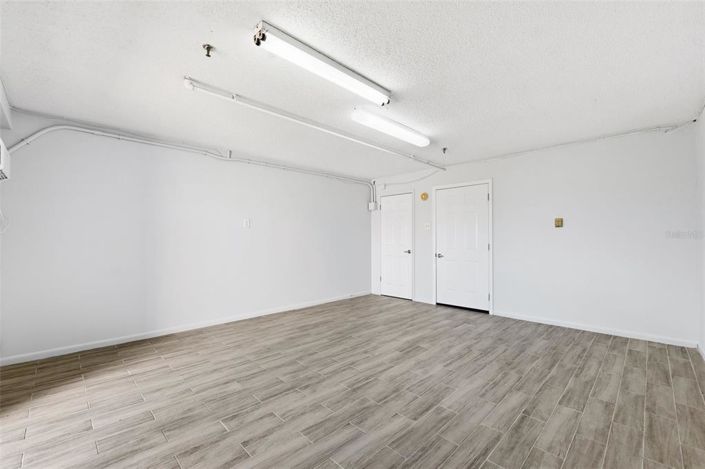 Image No.37-3 Bed Property for sale