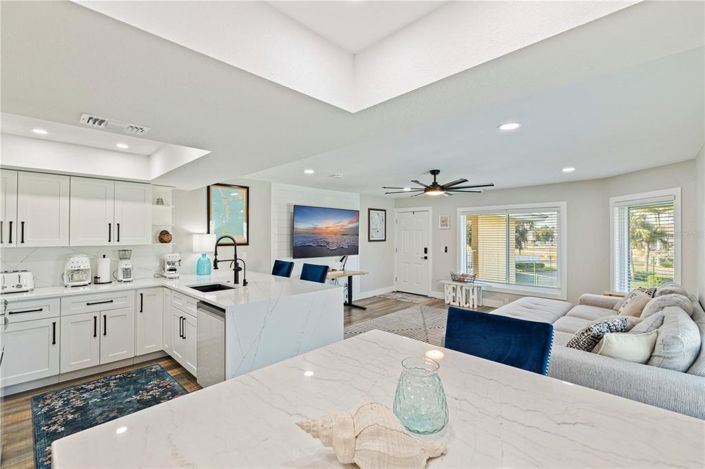 Image No.13-1 Bed Property for sale