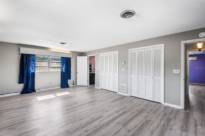 Image No.25-4 Bed Property for sale