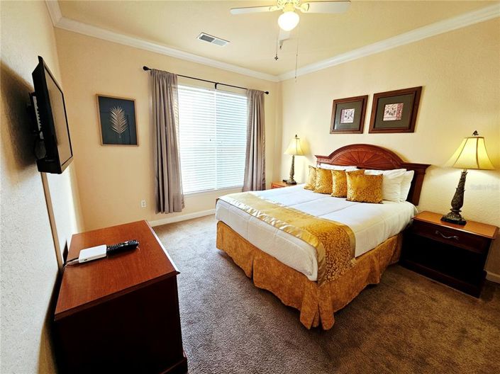 Image No.9-2 Bed Property for sale