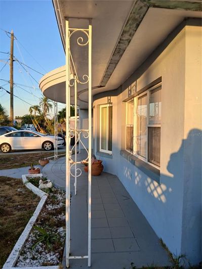 Image No.16-3 Bed Property for sale