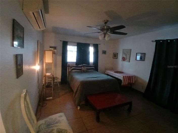 Image No.25-3 Bed Property for sale