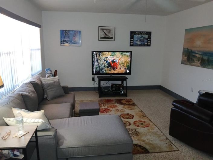 Image No.7-3 Bed Property for sale