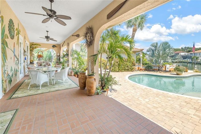 Image No.13-4 Bed Property for sale