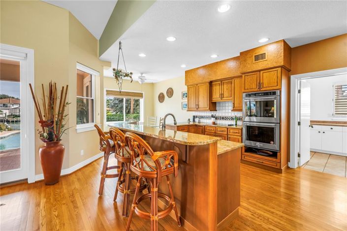 Image No.19-4 Bed Property for sale