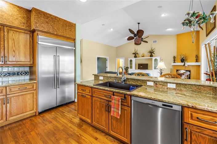 Image No.23-4 Bed Property for sale