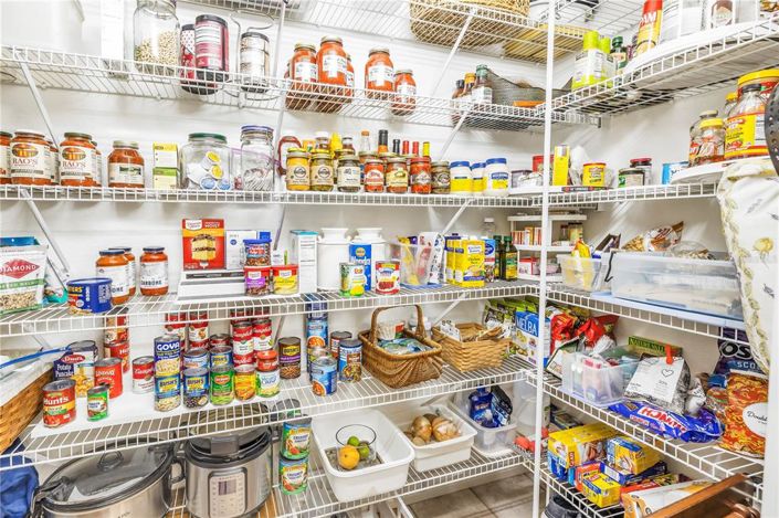 Image No.31-4 Bed Property for sale