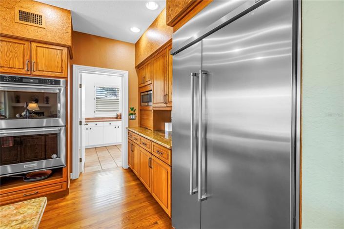 Image No.32-4 Bed Property for sale