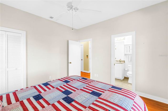 Image No.46-4 Bed Property for sale