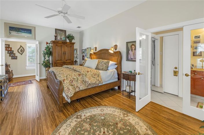 Image No.50-4 Bed Property for sale