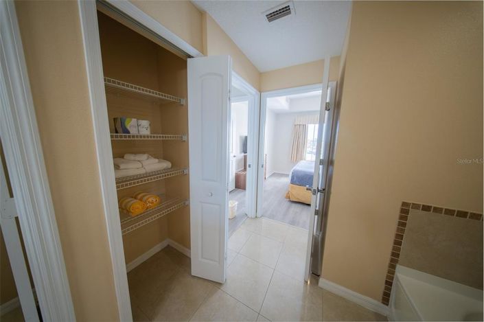 Image No.18-2 Bed Property for sale