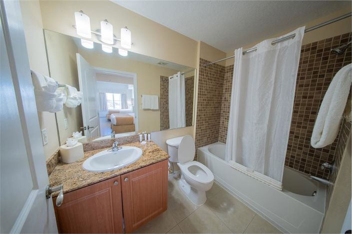 Image No.27-2 Bed Property for sale