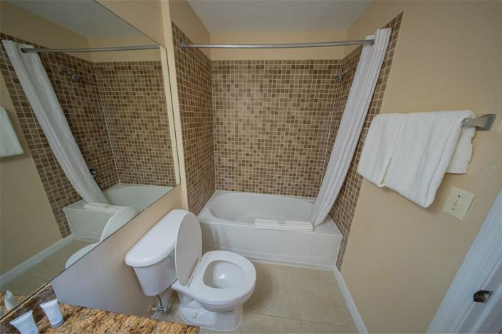 Image No.28-2 Bed Property for sale