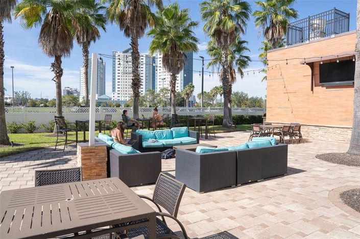 Image No.36-2 Bed Property for sale