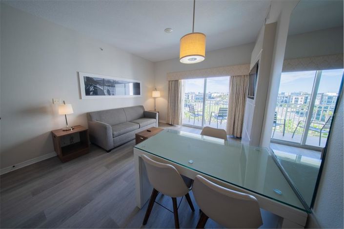 Image No.8-2 Bed Property for sale