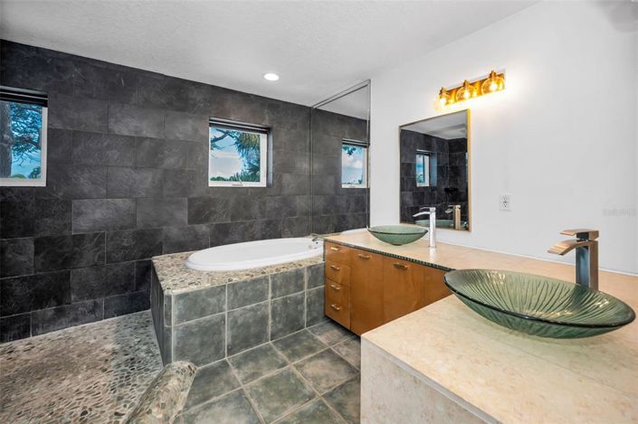 Image No.23-Propriété de 3 chambres à vendre à Treasure Island