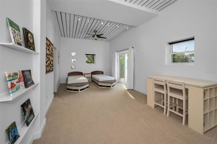 Image No.34-Propriété de 3 chambres à vendre à Treasure Island