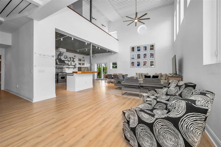 Image No.8-Propriété de 3 chambres à vendre à Treasure Island