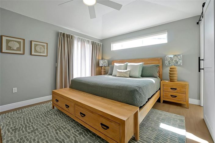 Image No.18-4 Bed Property for sale