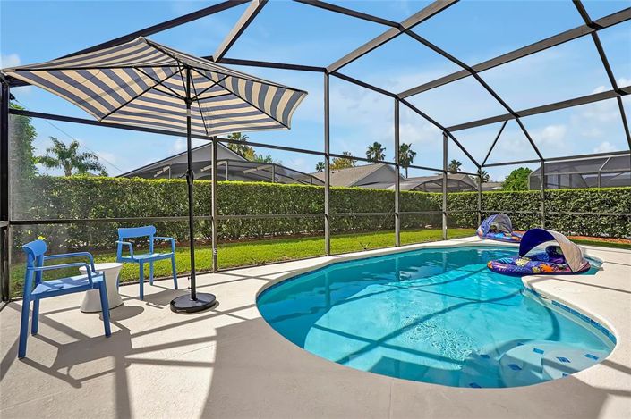 Image No.2-4 Bed Property for sale