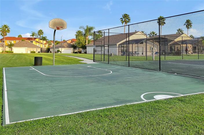 Image No.53-4 Bed Property for sale