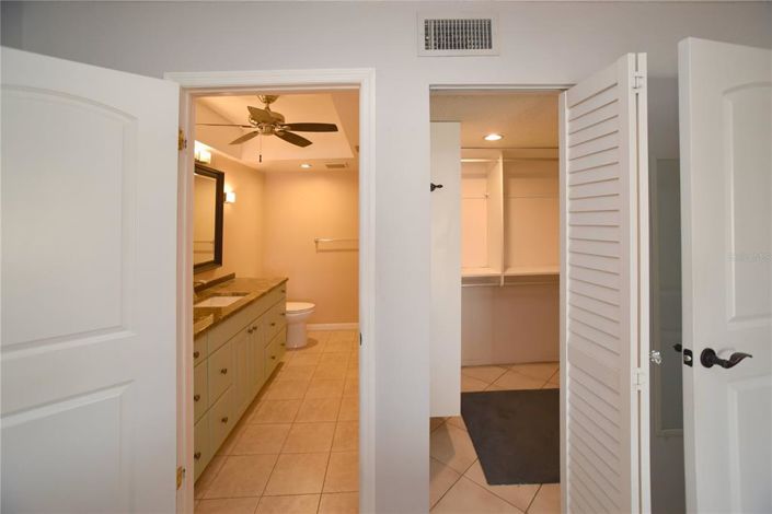 Image No.11-2 Bed Property for sale