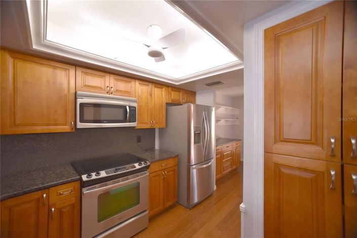 Image No.16-2 Bed Property for sale