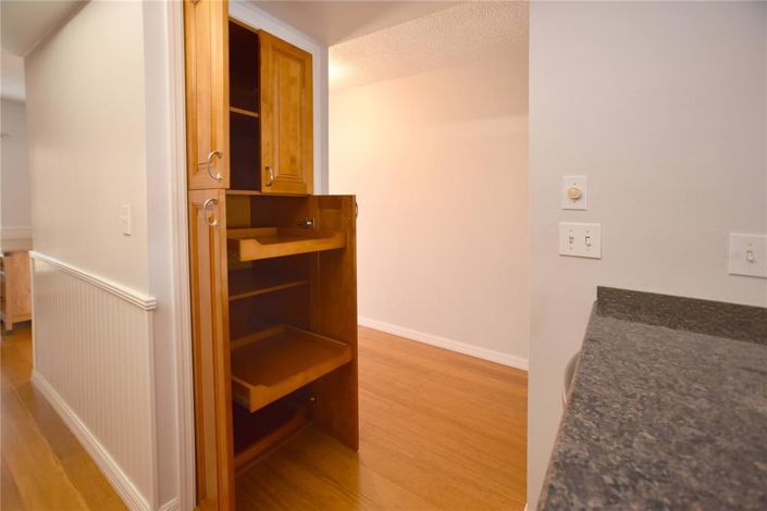 Image No.18-2 Bed Property for sale