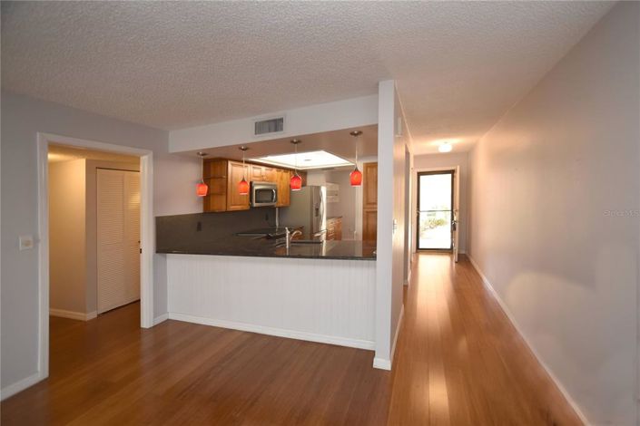 Image No.20-2 Bed Property for sale