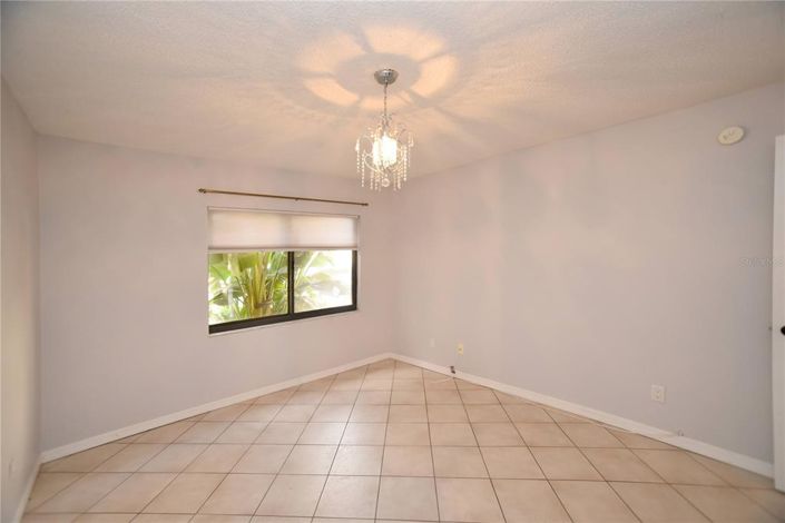 Image No.32-2 Bed Property for sale