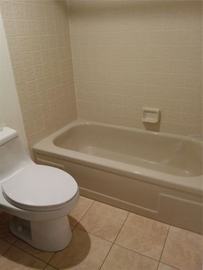 Image No.35-2 Bed Property for sale