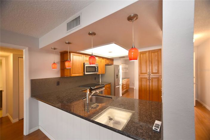 Image No.37-2 Bed Property for sale