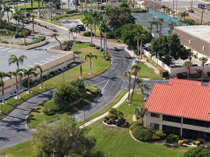 Image No.45-2 Bed Property for sale