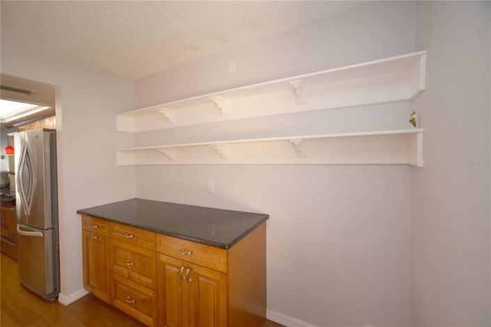 Image No.50-2 Bed Property for sale