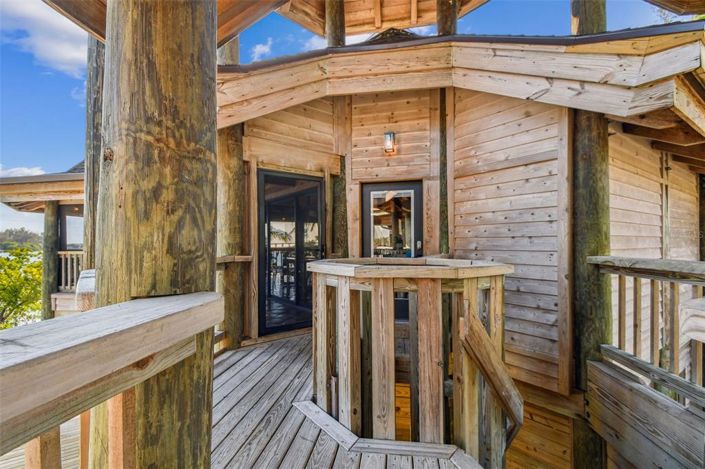 Image No.13-5 Bed Property for sale