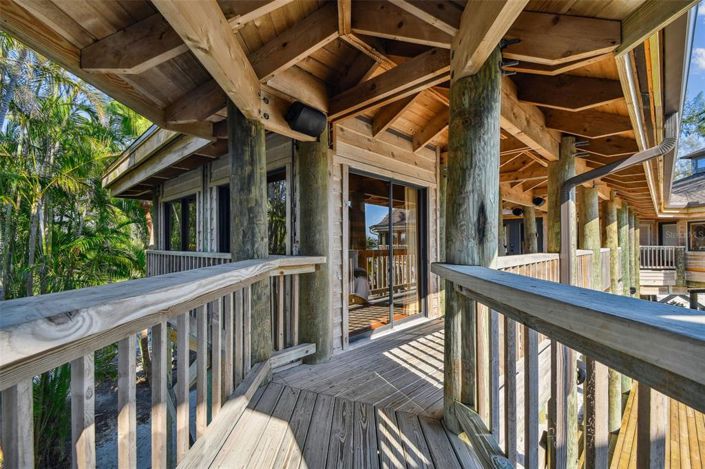 Image No.31-5 Bed Property for sale