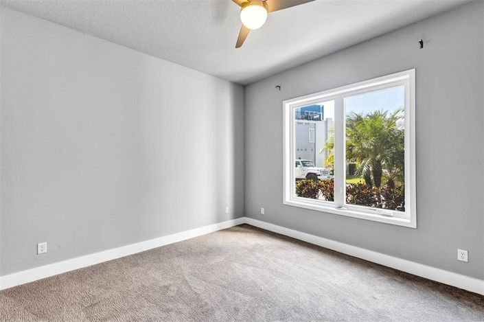 Image No.13-4 Bed Property for sale