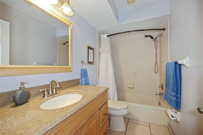 Image No.26-3 Bed Townhouse for sale