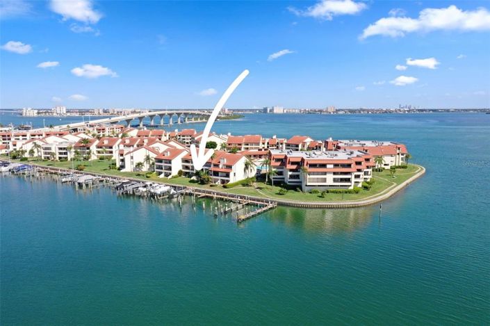 Image No.36-3 Bed Townhouse for sale