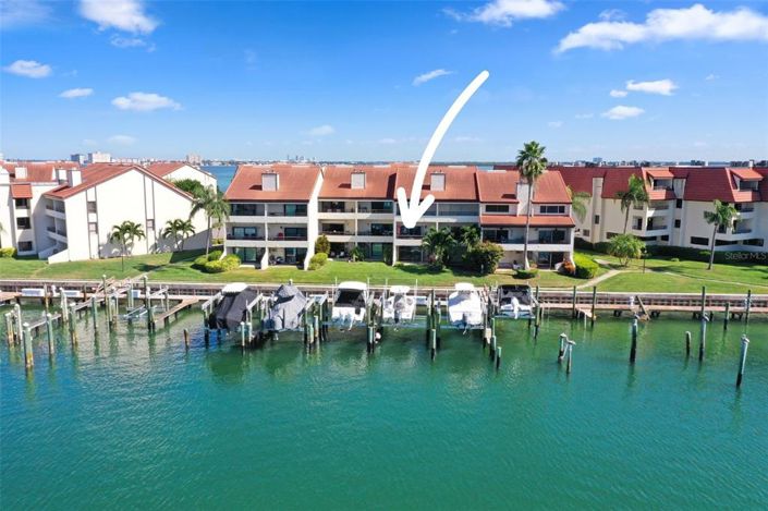 Image No.37-3 Bed Townhouse for sale