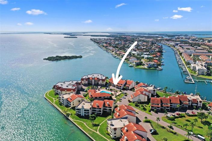 Image No.40-3 Bed Townhouse for sale