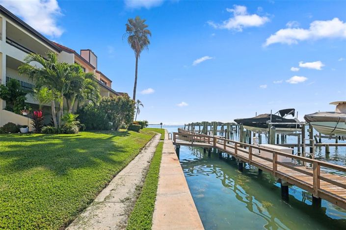 Image No.48-3 Bed Townhouse for sale