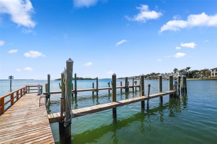 Image No.56-3 Bed Townhouse for sale