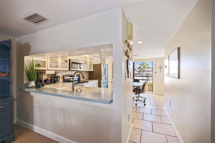 Image No.6-3 Bed Townhouse for sale