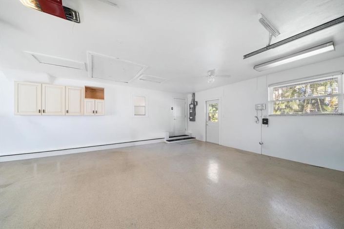 Image No.35-3 Bed Property for sale