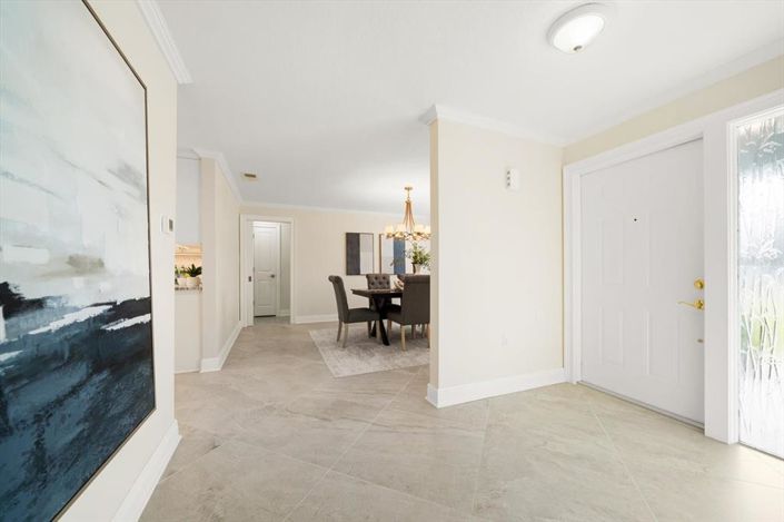 Image No.6-3 Bed Property for sale