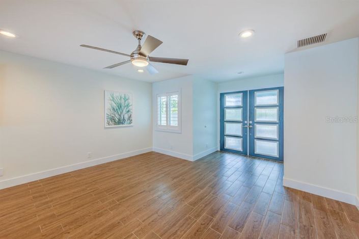 Image No.7-Propriété de 4 chambres à vendre à St. Pete Beach